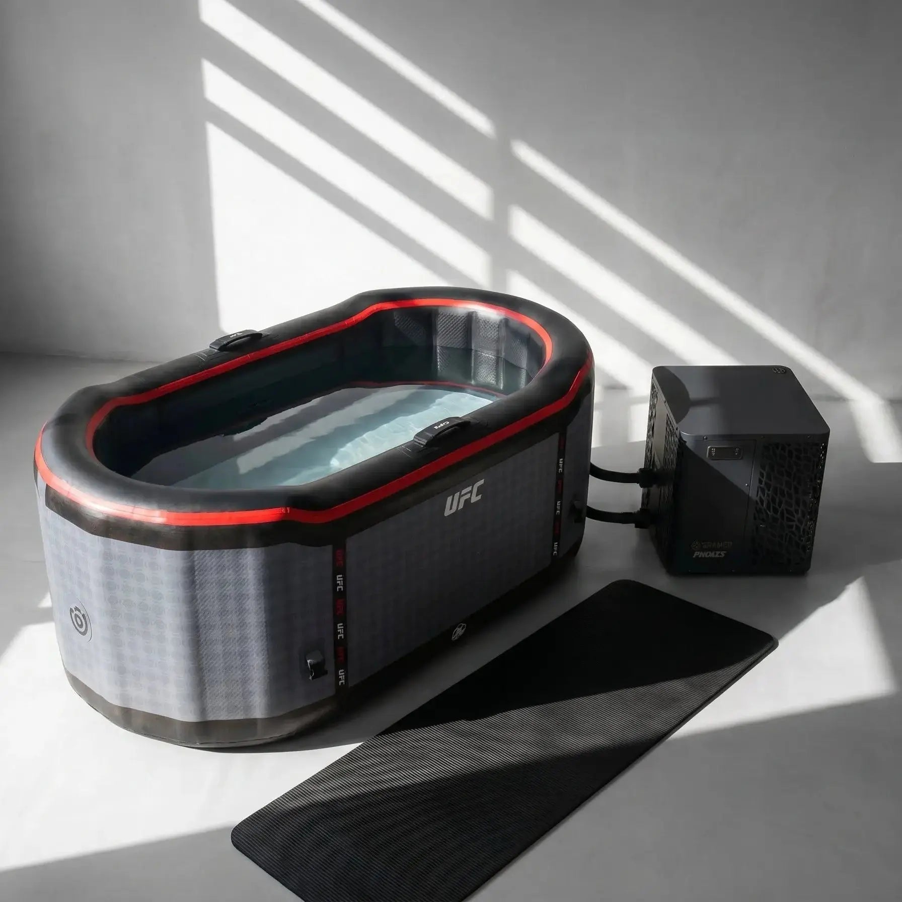 ICEO Recovery Bath UFC ice bath